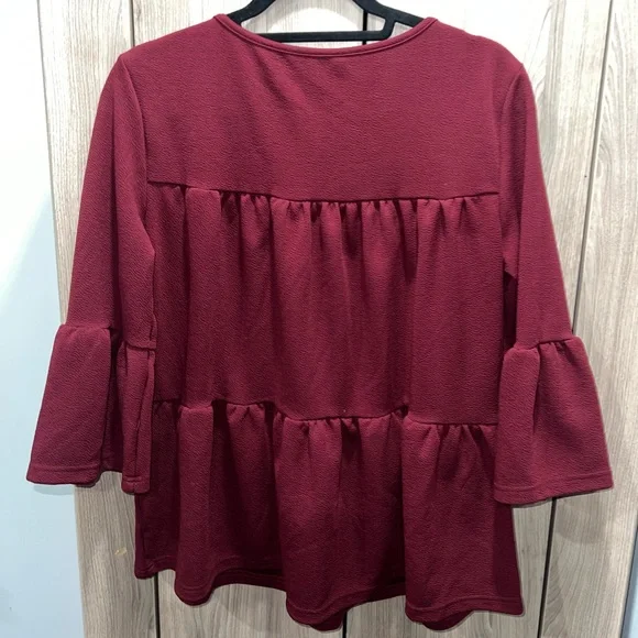 SHEIN Deep Red Textured Top - Picture 2 of 6